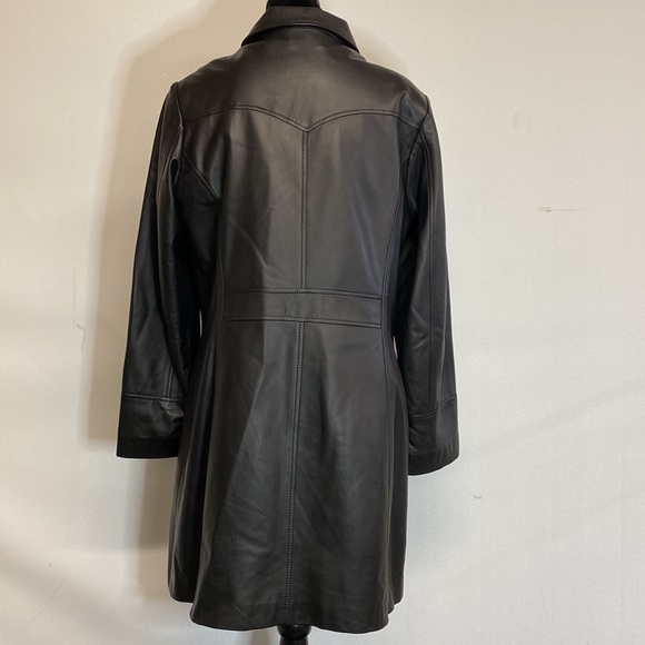 SOLD Danier black leather coat - Picture 4 of 11